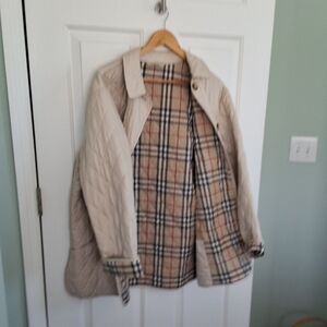 Burberry Tan Cream Trench Coat with Iconic Check Lining